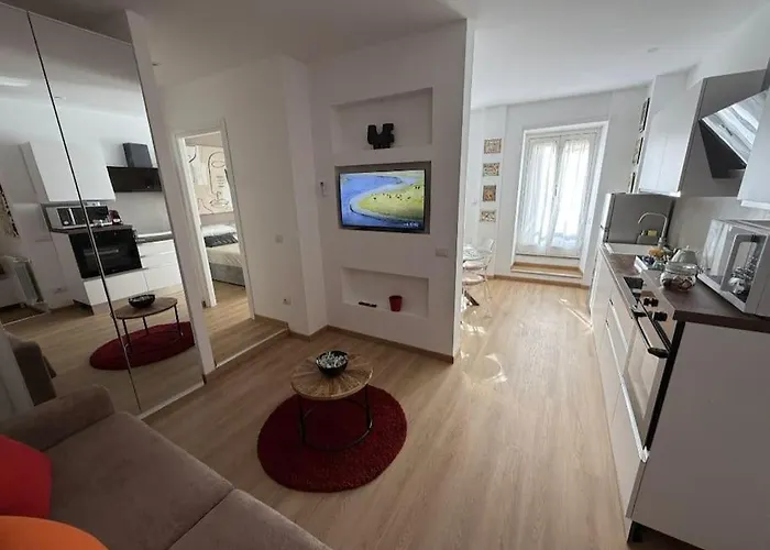 Colosseo Licia Apartment *