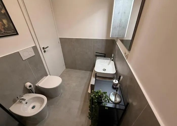 Apartment Colosseo Licia Rom