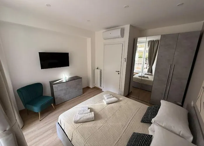 Apartment Colosseo Licia Rom
